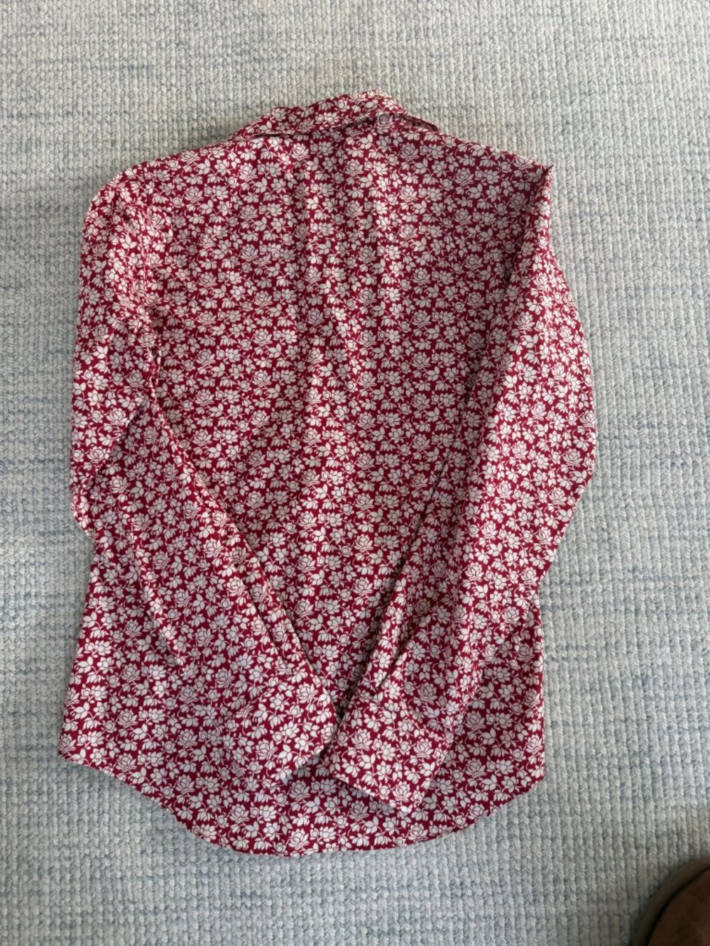 Ann Mashburn Western Shirt Sz Medium red floral print - Picture 2 of 2